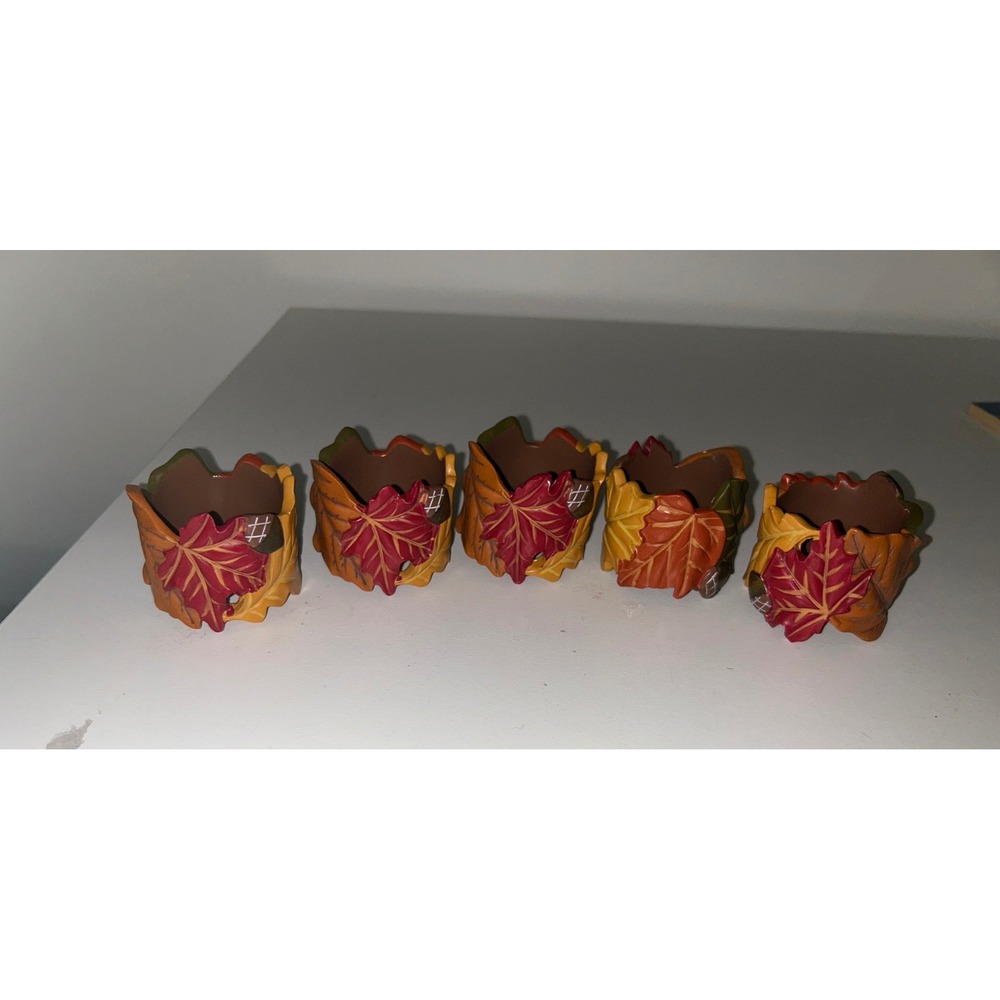 Set of 5 Fall Autumn Leaf and Acorn Napkin Rings Thanksgiving Decor Resin